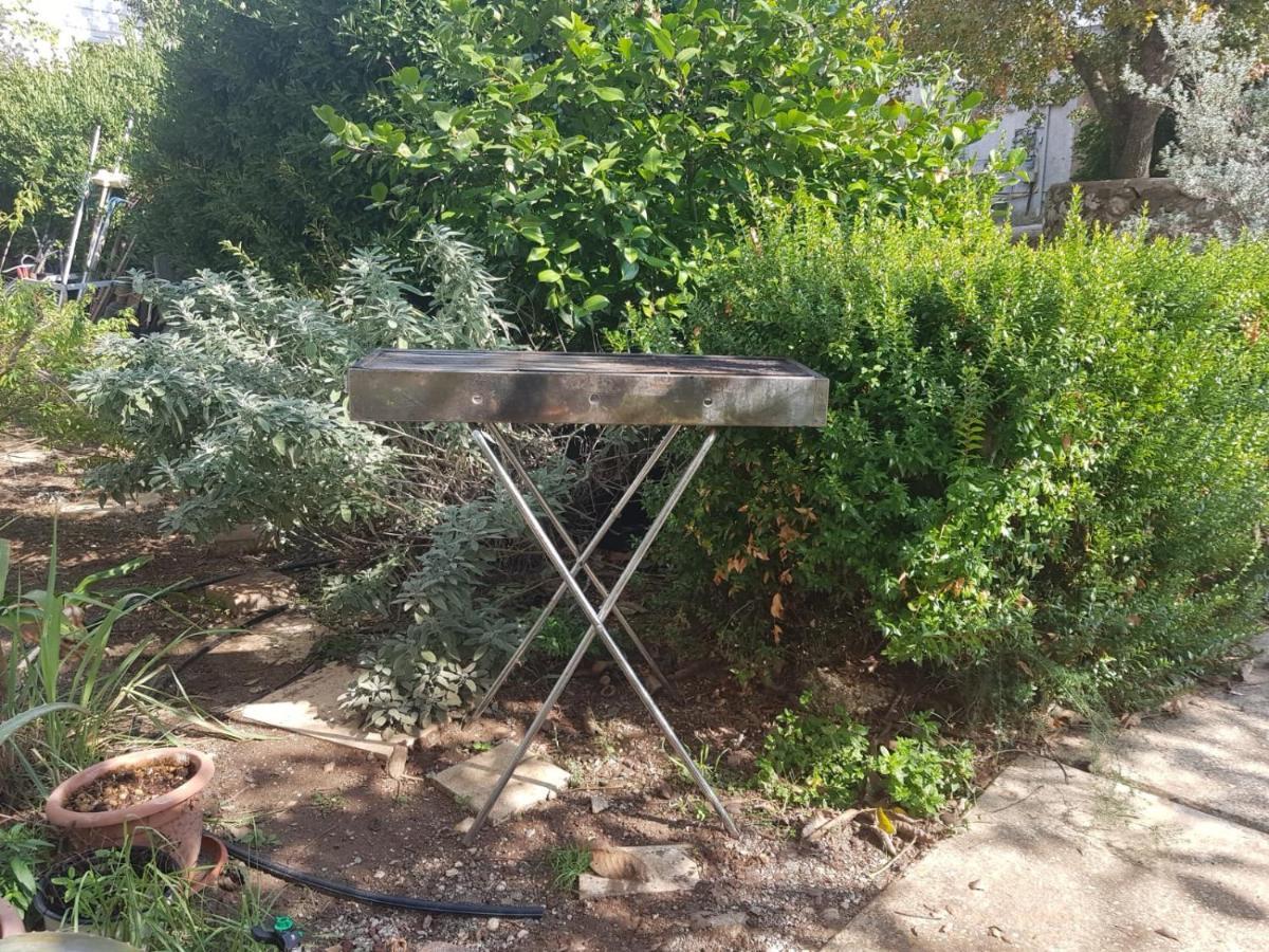 Apartamento פינה חמה ברמה Ein Zivan Exterior foto